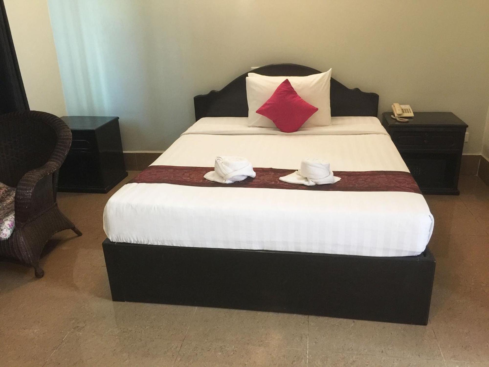 Central Night Hotel Siem Reap Exterior foto