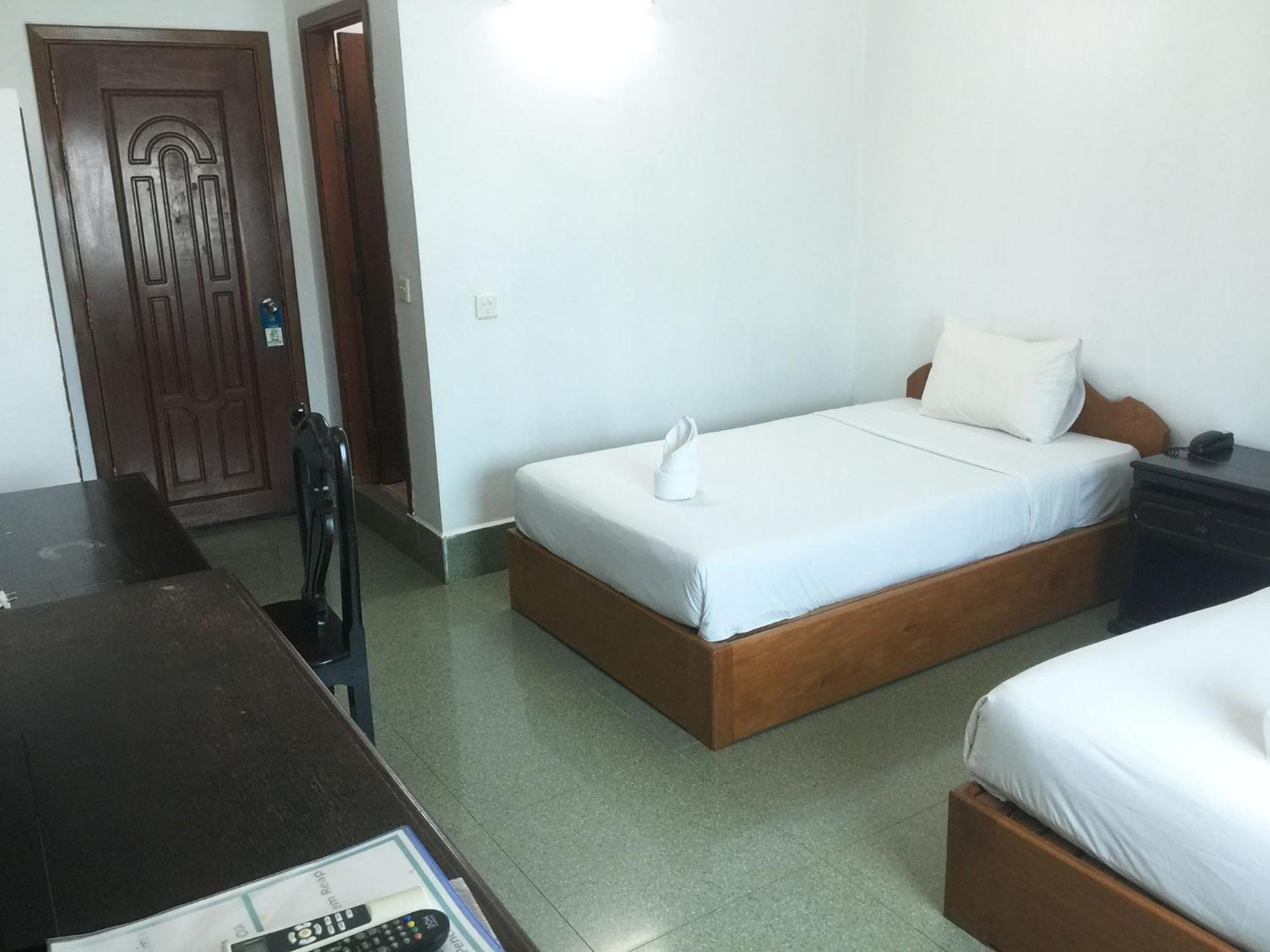 Central Night Hotel Siem Reap Quarto foto