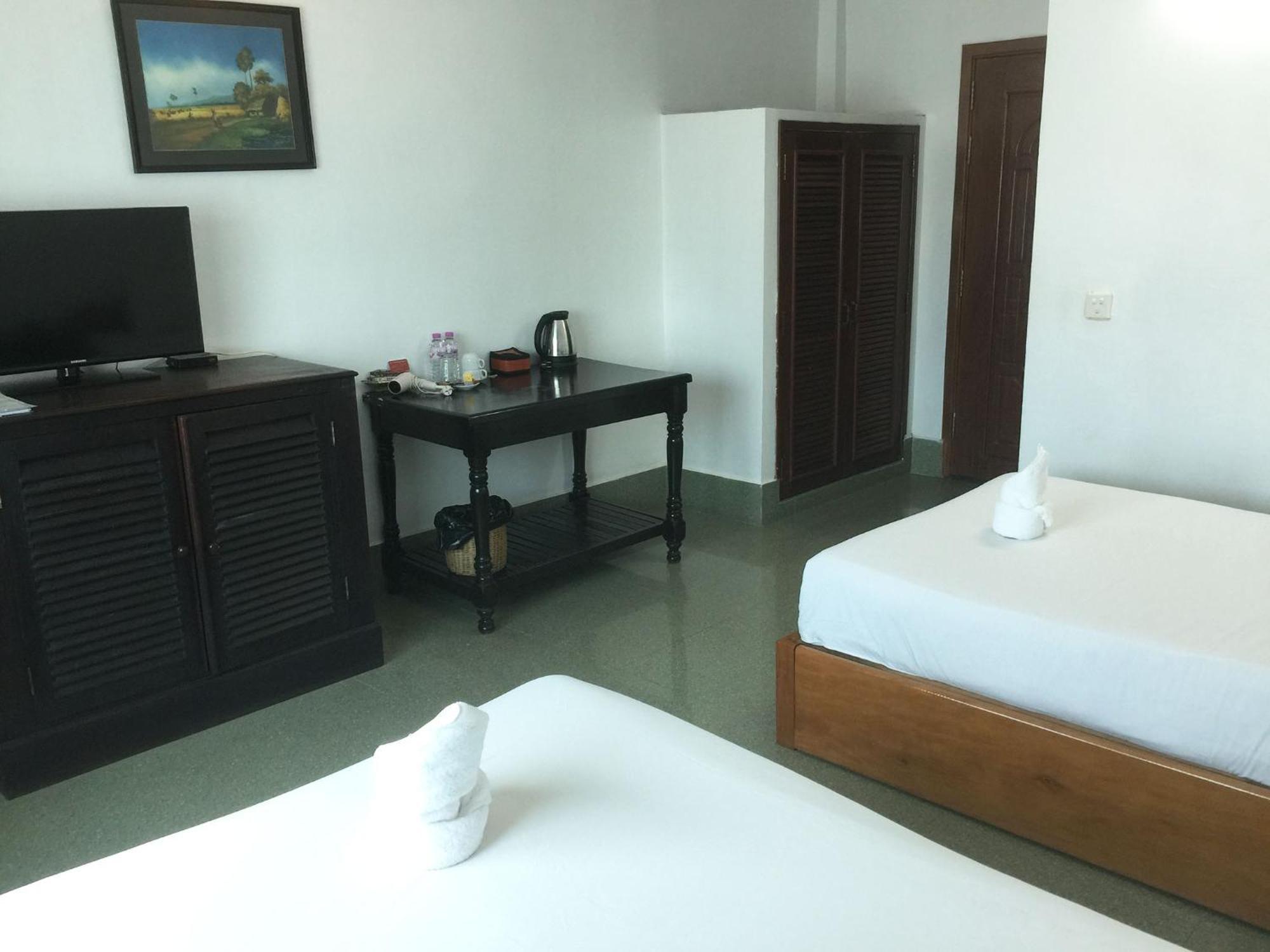 Central Night Hotel Siem Reap Quarto foto