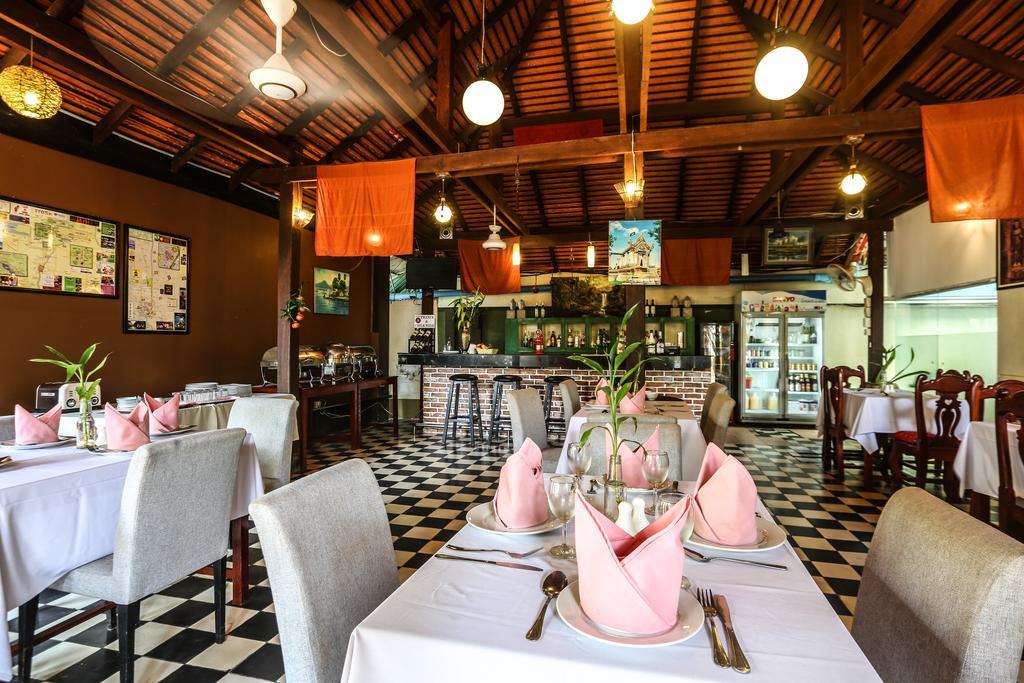 Central Night Hotel Siem Reap Exterior foto