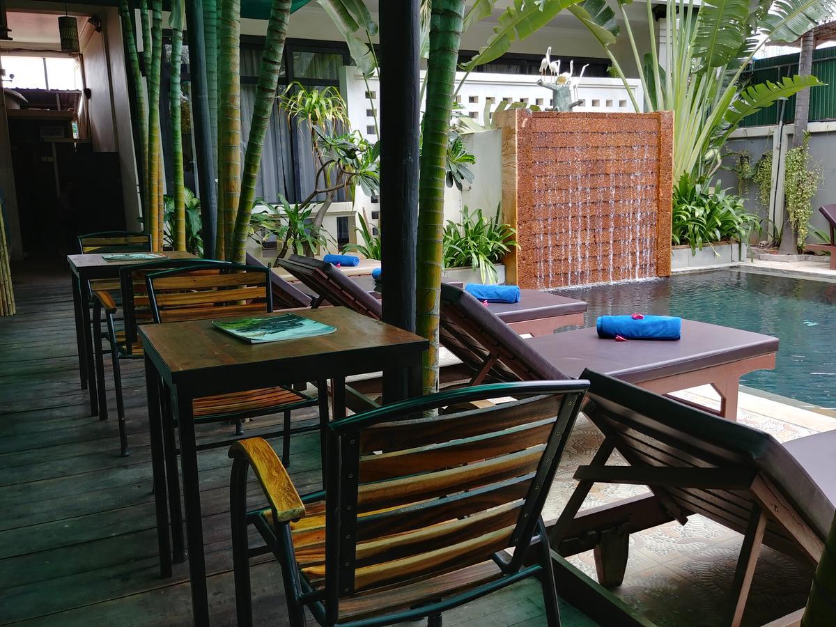 Central Night Hotel Siem Reap Exterior foto
