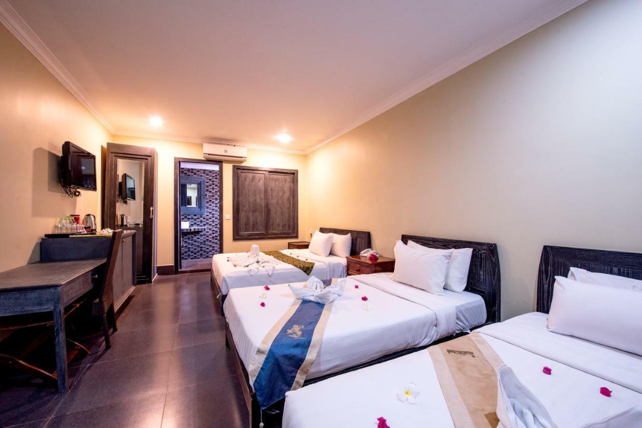 Central Night Hotel Siem Reap Exterior foto