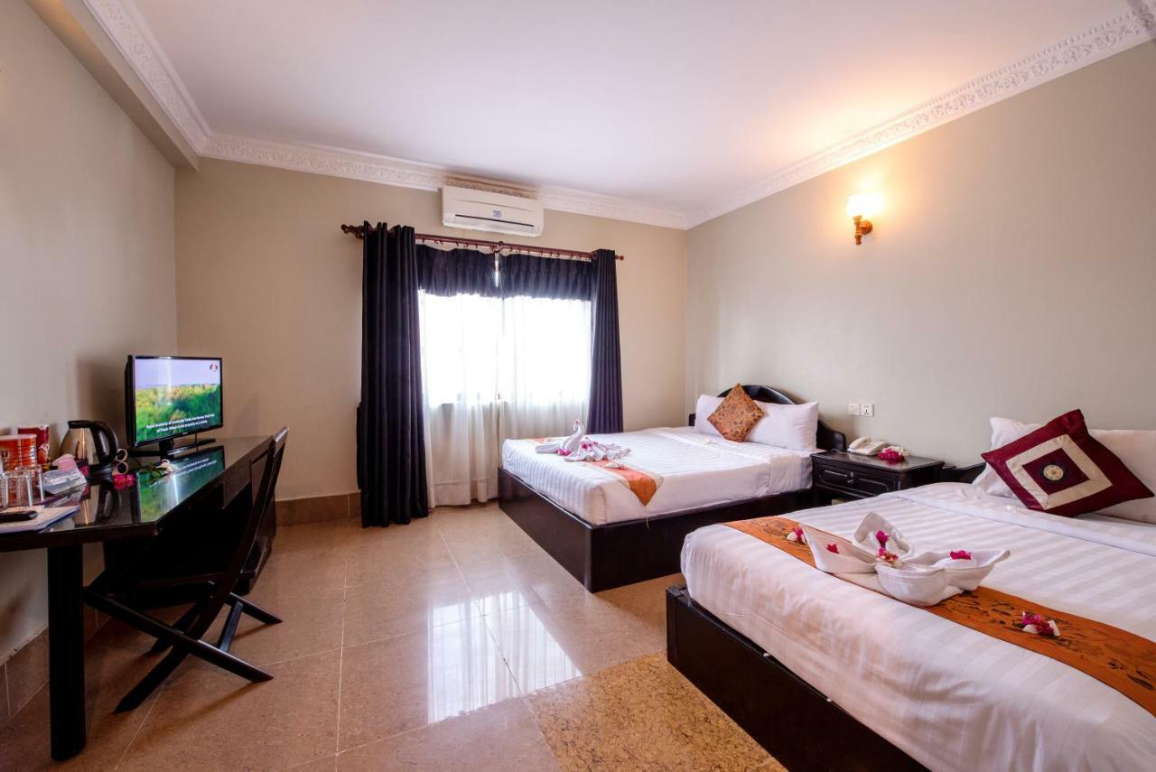 Central Night Hotel Siem Reap Exterior foto